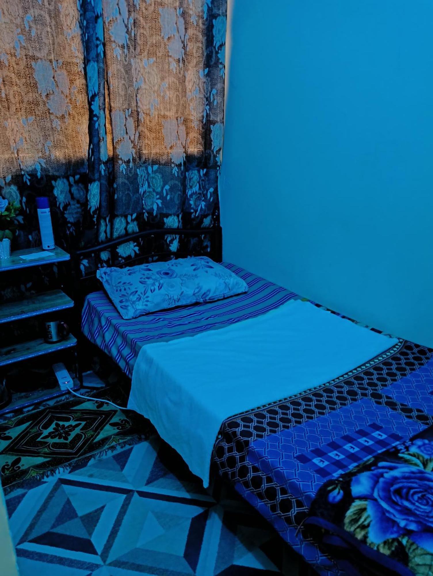 Single Room Near "World Trade Centre&Beach" Abudhabi Abu Dhabi Bagian luar foto